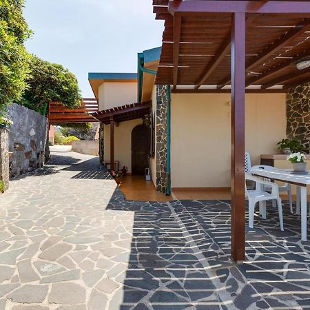 La Terrazza Sul Mare Villa Magomadas Eksteriør bilde
