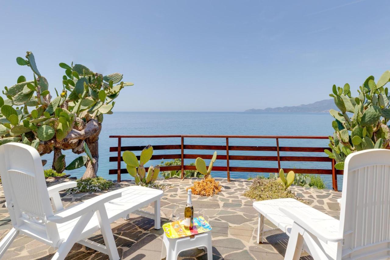 La Terrazza Sul Mare Villa Magomadas Eksteriør bilde